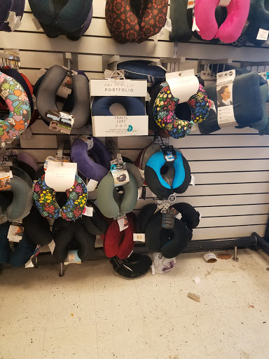 Department Store «T.J. Maxx», reviews and photos, 125 Interstate Shop Center, Ramsey, NJ 07446, USA