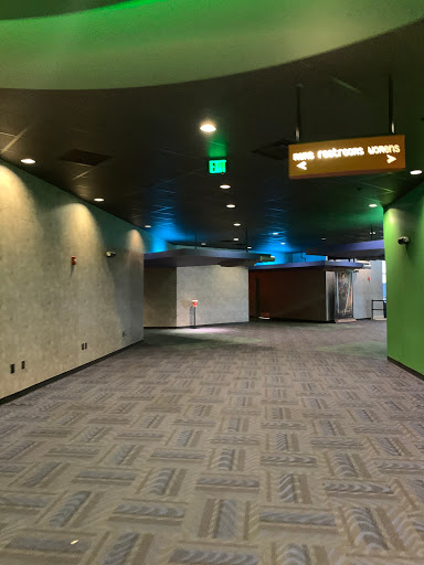 Movie Theater «AMC Classic Westroads 14», reviews and photos, 10000 California St, Omaha, NE 68114, USA