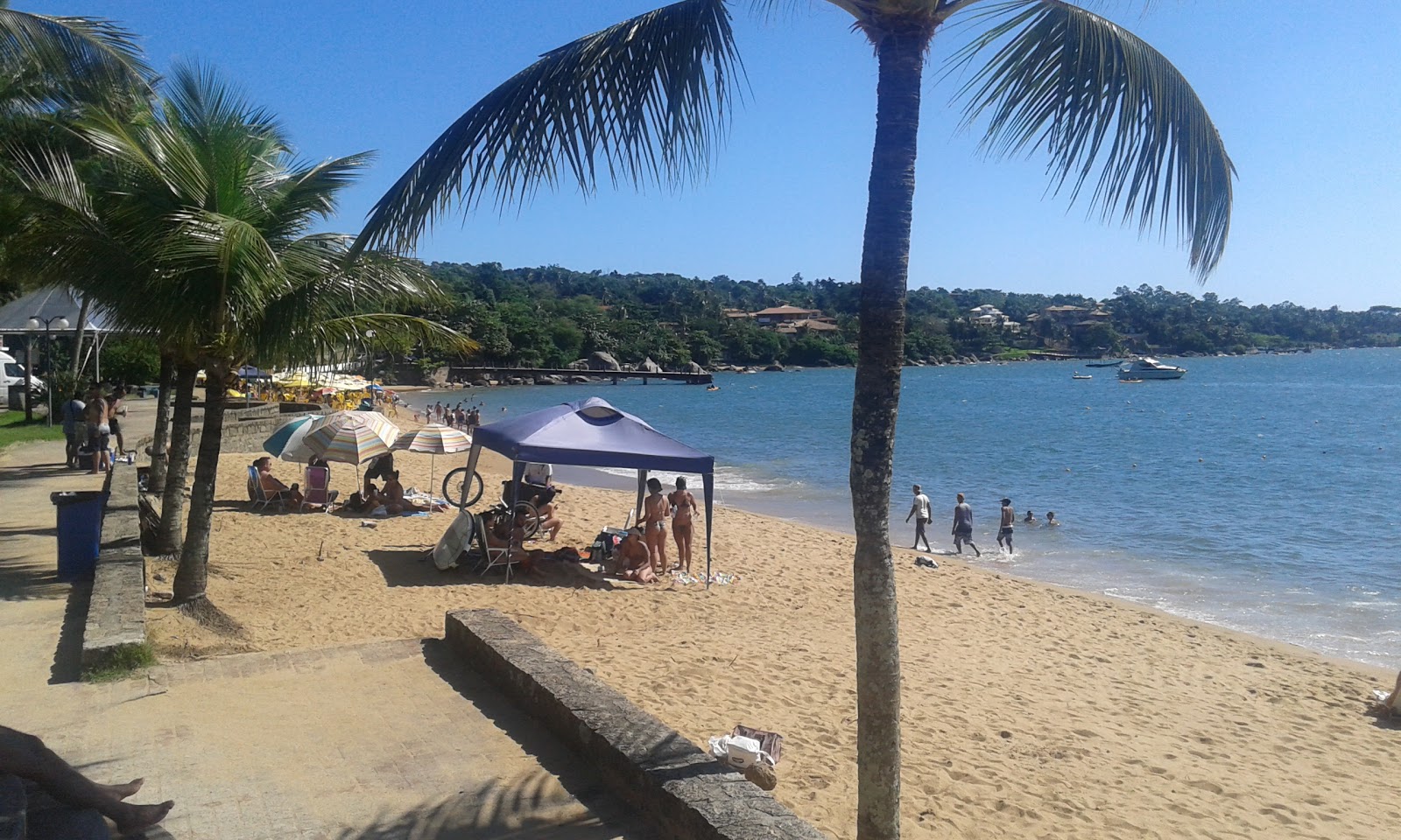 Photo of Praia de Itaquanduba with spacious shore