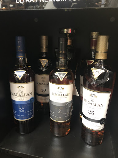 Liquor Store «Park Vasona Liquors», reviews and photos, 3391 Winchester Blvd, Campbell, CA 95008, USA