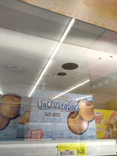 Grocery Store «Wayfield Foods Inc», reviews and photos, 2020 Headland Dr, Atlanta, GA 30344, USA