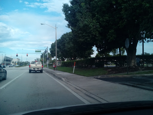 Grocery Store «Winn-Dixie», reviews and photos, 308 E Dania Beach Blvd, Dania Beach, FL 33004, USA