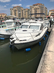 Photo n°14 de Locaboat Holidays Lattes - Location bateau Camargue & Canal du Rhône à Sète à Lattes ()