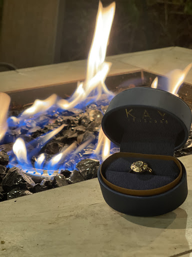 Jewelry Store «Kay Jewelers», reviews and photos, 7 Backus Ave Suite G202, Danbury, CT 06810, USA