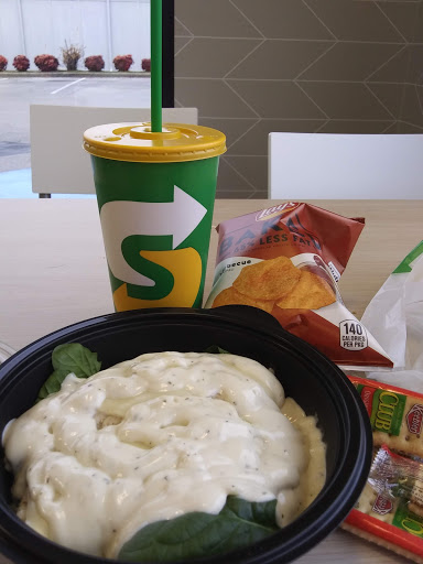 Restaurant «SUBWAY®Restaurants», reviews and photos, 1407 6th Ave SE, Decatur, AL 35601, USA