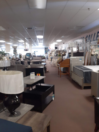 Furniture Wholesaler «The Original Discount Furniture», reviews and photos, 2822 US-1, Fort Pierce, FL 34982, USA