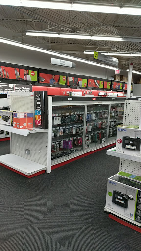 Office Supply Store «Staples», reviews and photos, 134-01 20th Ave, Flushing, NY 11356, USA