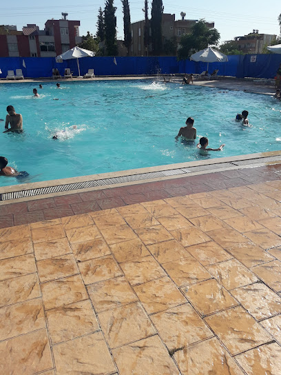 Büyükşehir Belediyesi Karacaoğlan Yüzme Havuzu