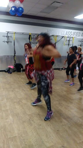 Health Club «Crunch - West Babylon», reviews and photos, 369 Little East Neck Rd N, West Babylon, NY 11704, USA