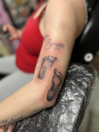 Explore day of the dead tattoos ideas, creative tattoo ideas in Wichita, available at PVI ICT TATTOO SHOP