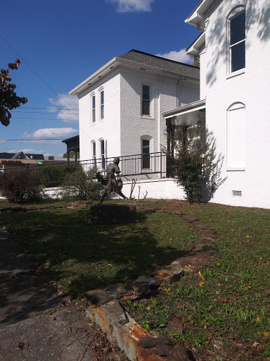 Hair Salon «The Hair Company», reviews and photos, 407 S Jackson St, Tullahoma, TN 37388, USA