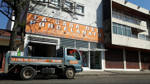 LA CASA DEL PORCELANATO