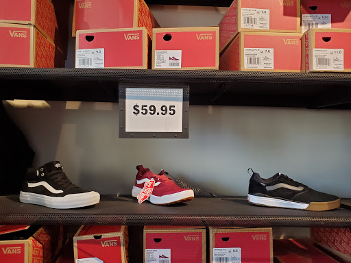 Shoe Store «Vans», reviews and photos, 917 Lifestyle St, Manteca, CA 95337, USA