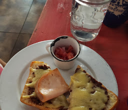 Monas Fun & Food Coyoacán photo