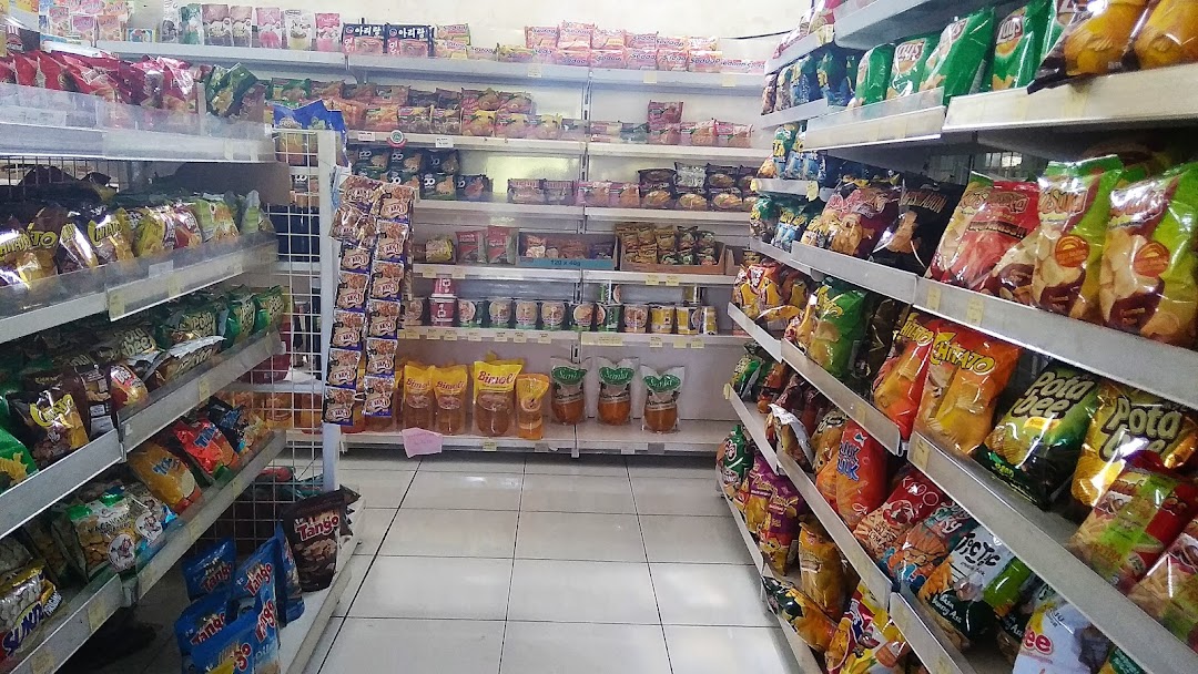 mini market candi farma