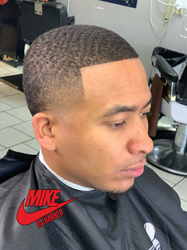 Barber Shop «Big Boys Barber Shop», reviews and photos, 930 W Sublett Rd # 141, Arlington, TX 76017, USA