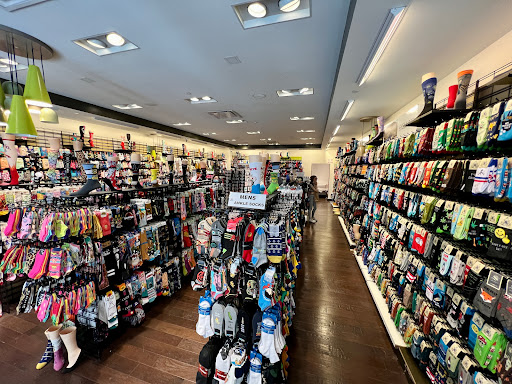 Shopping Mall «Hillsdale Shopping Center», reviews and photos, 60 E 31st Ave, San Mateo, CA 94403, USA