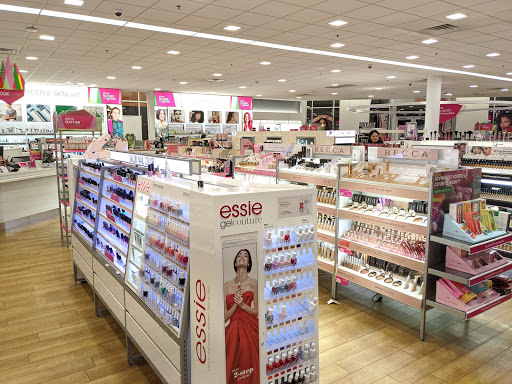 Hair Salon «Ulta Beauty», reviews and photos, 641 E Boughton Rd #100, Bolingbrook, IL 60440, USA