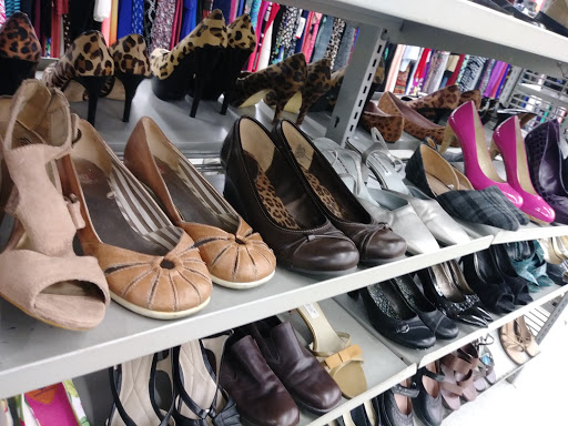 Thrift Store «Edgewood Thrift Store», reviews and photos, 1955 Pulaski Hwy, Edgewood, MD 21040, USA