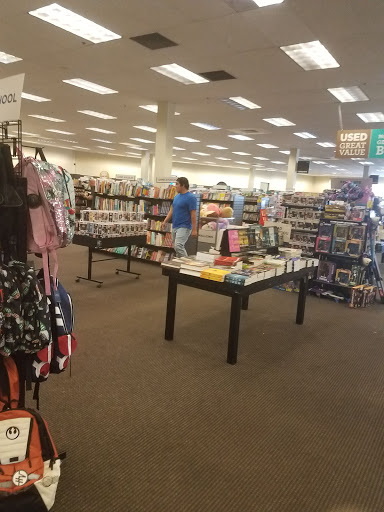 Book Store «Books-A-Million», reviews and photos, 10401 US-441 #0206, Leesburg, FL 34788, USA