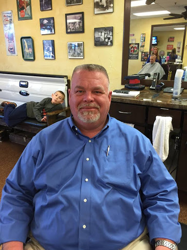 Barber Shop «Vintage Barbershop LLC», reviews and photos, 26 E Debbie Ln, Mansfield, TX 76063, USA