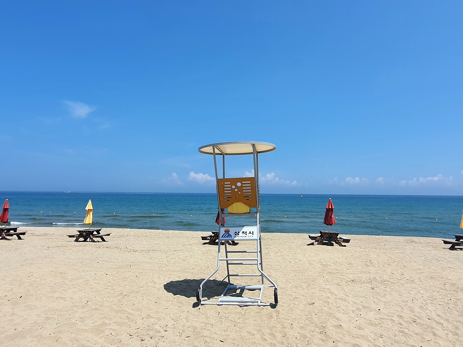 Zdjęcie Maengbang Beach z poziomem czystości wysoki