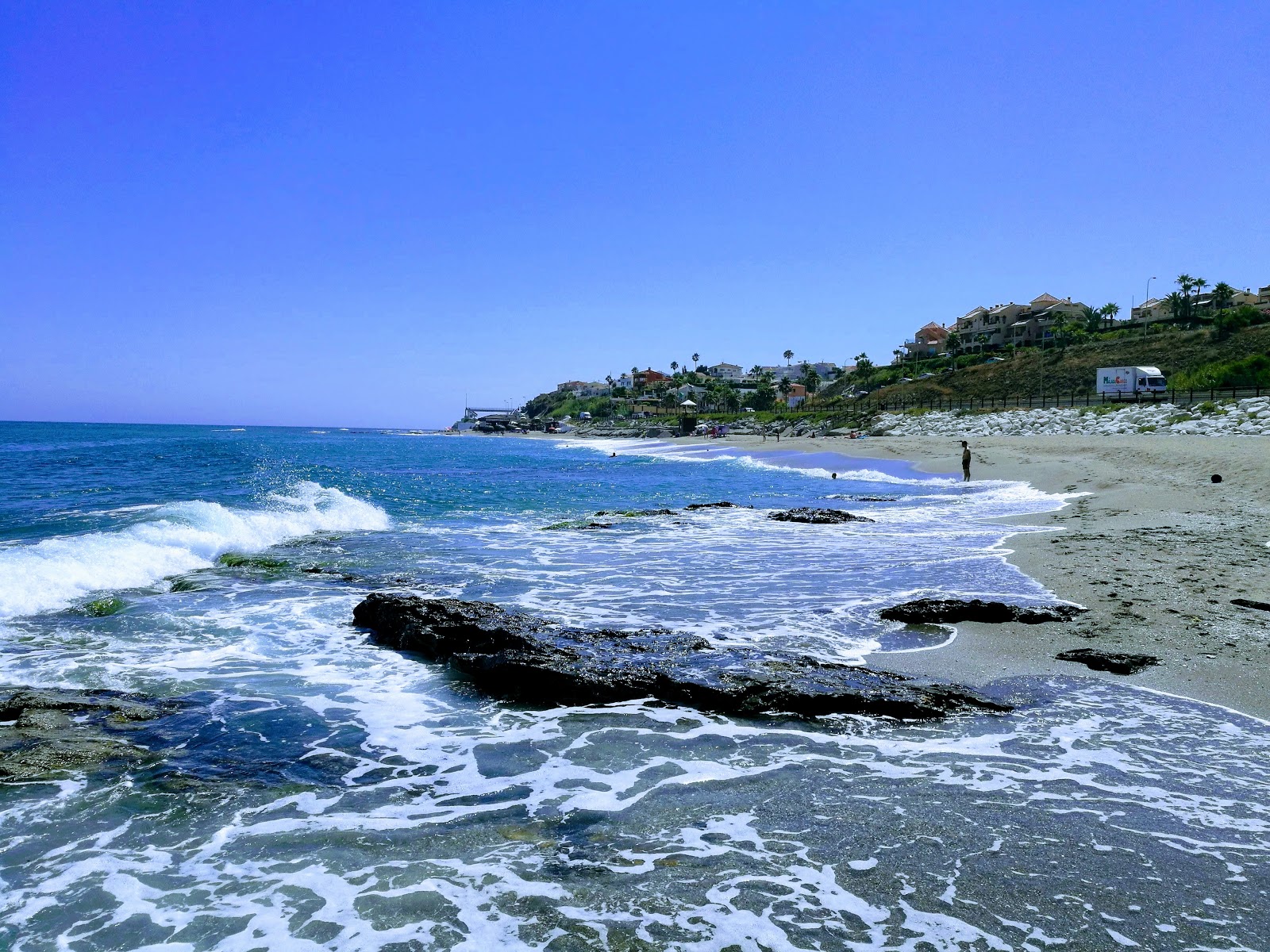 Playa Faro de Calaburras'in fotoğrafı çok temiz temizlik seviyesi ile