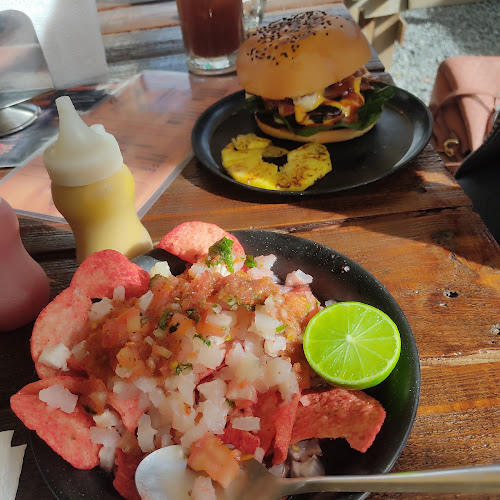 Comentarii opinii despre Monarca Restaurante Bar