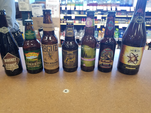 Liquor Store «ABC Fine Wine & Spirits», reviews and photos, 1405 E Brandon Blvd, Brandon, FL 33511, USA