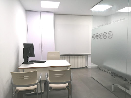 Clínica Dental Médica-Estética Murillo en Cortes, Pamplona