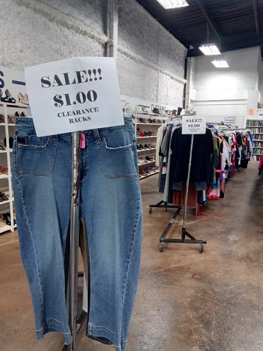 Thrift Store «Bridge House Thrift Store», reviews and photos, 4243 Earhart Blvd, New Orleans, LA 70130, USA