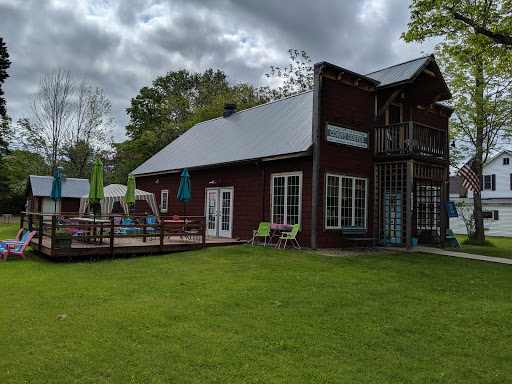 Coffee Shop «Siskiwit Bay Coffee & Crsts», reviews and photos, 88610 Superior Ave, Cornucopia, WI 54827, USA