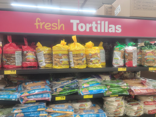 Grocery Store «Grocery Outlet Bargain Market», reviews and photos, 12010 San Pablo Ave, Richmond, CA 94805, USA