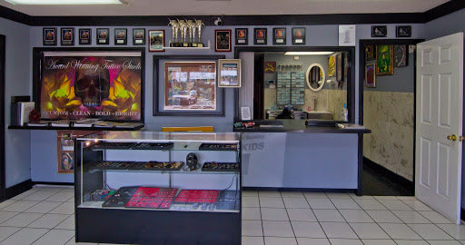 Tattoo Shop «Golden Lotus Tattoo Studio», reviews and photos, 3901 E Kiehl Ave C, Sherwood, AR 72120, USA