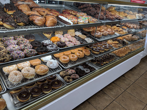 Donut Shop «Covina Donut», reviews and photos, 1013 N Grand Ave, Covina, CA 91724, USA