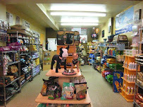 Litterpaw Pet Supply - Washington Square West - Photo 4 - Car repair in Philadelphia, PA, Philadelphia