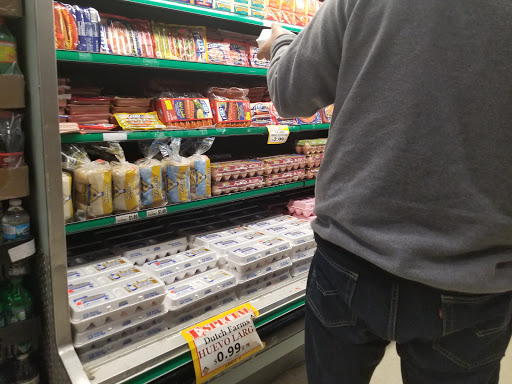 Supermarket «Morelia Supermarket Inc», reviews and photos, 4833 W Diversey Ave, Chicago, IL 60639, USA