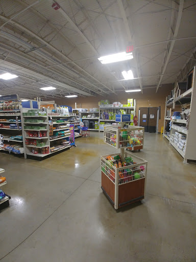 Pet Supply Store «PetSmart», reviews and photos, 5154 Nicholson Ln, Kensington, MD 20895, USA