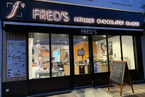 Fred's Pastry, Pastry, Chocolate, Glacier image