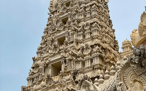 ஸ்ரீ மீனாச்சி சுந்தரேஸ்வரர் கோவில் | Sri Meenachi Sundareshwarar Hindu temple image