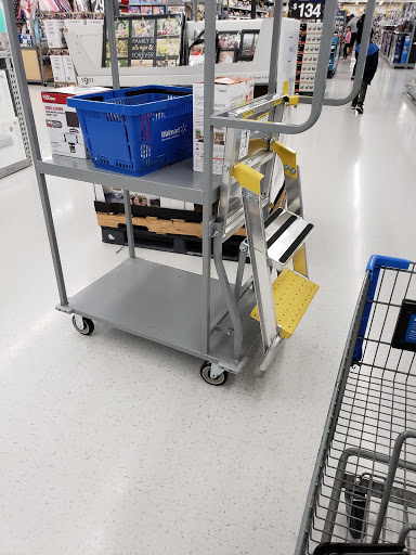 Discount Store «Walmart», reviews and photos, 3041 N Rainbow Blvd, Las Vegas, NV 89108, USA