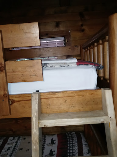 Cabin Rental Agency «Dixieland Cabins», reviews and photos, 1613 Donelson Pkwy, Dover, TN 37058, USA