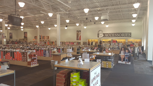 Shoe Store «DSW Designer Shoe Warehouse», reviews and photos, 2130 Gallatin Pike N, Madison, TN 37115, USA