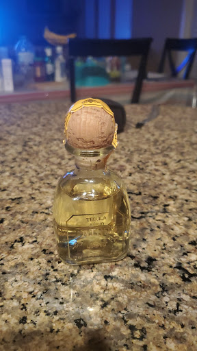 Liquor Store «Dacula Cork and Bottle», reviews and photos, 2200 Hurricane Shoals Rd NE, Dacula, GA 30019, USA