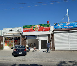 LORA jochos y hamburguesas photo