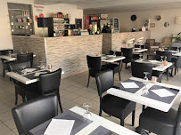 Atmosphère du Pizzeria Franky Pizza à Thaon-les-Vosges - n°3