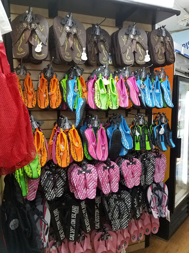 Supermarket «Sea Isle Supermarket», reviews and photos, 22220 Termini-San Luis Pass Rd, Galveston, TX 77554, USA