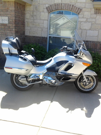 BMW Motorcycle Dealer «BMW Motorcycles of Fort Worth», reviews and photos, 633 NE Loop 820, Hurst, TX 76053, USA