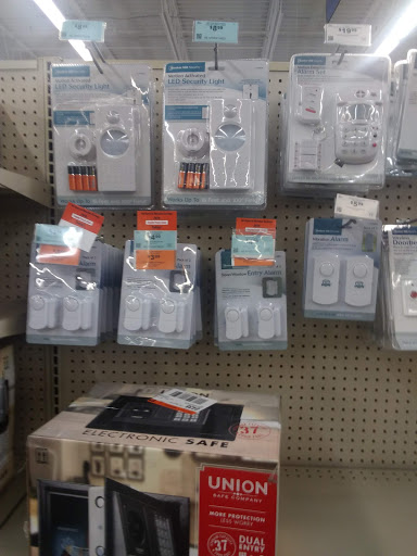 Hardware Store «Harbor Freight Tools», reviews and photos, 10101 E Washington St, Indianapolis, IN 46229, USA