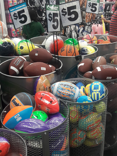 Variety Store «Five Below», reviews and photos, 386 NJ-3, Clifton, NJ 07014, USA